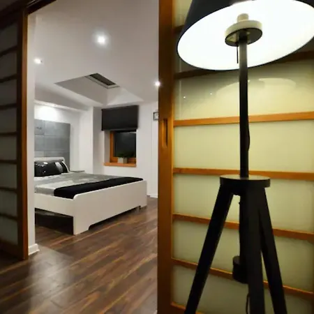 Old Town / Grodzka Apartman *